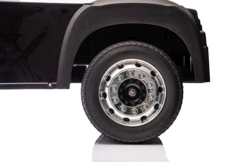 Auto Na Akumulator Scania 500R HL698 Czarne Lakierowane 4x4 Auto Na Akumulator Scania 500R HL698 Czarne Lakierowane 4x4