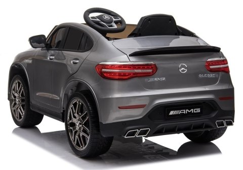 Auto na akumulator Mercedes GLC 63S QLS-5688 Srebrny Lakier 4x4 Auto na akumulator Mercedes GLC 63S QLS-5688 Srebrny Lakier 4x4