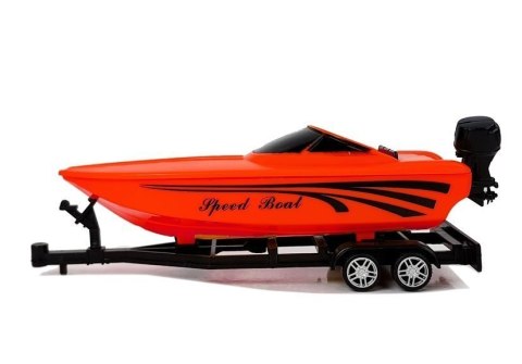 Camper z Czerwoną Motorówką i Napędem Frykcyjnym 1:48 Camper z Czerwoną Motorówką i Napędem Frykcyjnym 1:48
