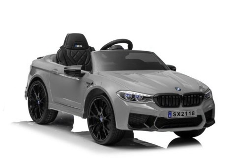 Auto Na Akumulator BMW M5 Srebrny Lakierowany Auto Na Akumulator BMW M5 Srebrny Lakierowany